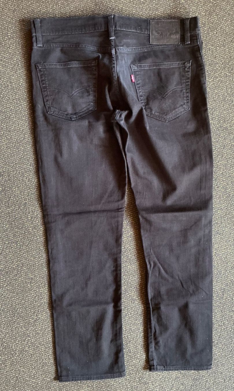 Levi's Jeans: Levi’s 511 Stretch Schwarz  W33 L30 – Usato da Ulisbach venduto da sasha6 1