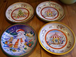4 Weihnachtsteller, Nikolausteller, hübsche Motive