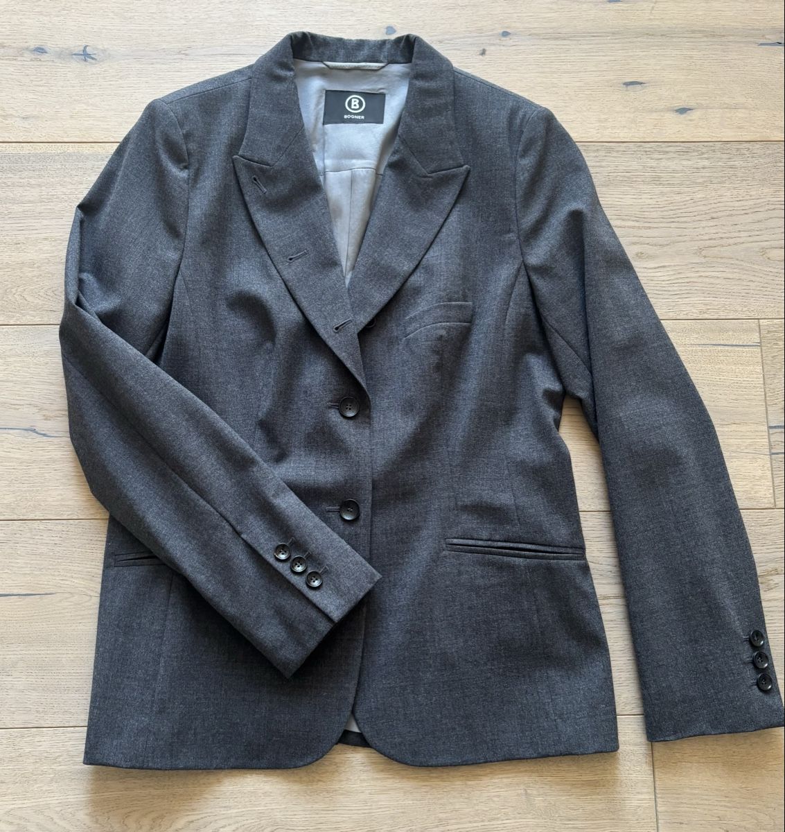 Bogner Lotti di vestiti: Moderner Zweiteiler von BOGNER, neu, Gr. 40 – Nuovo (secondo la descrizione) da Liestal venduto da userin1000 1