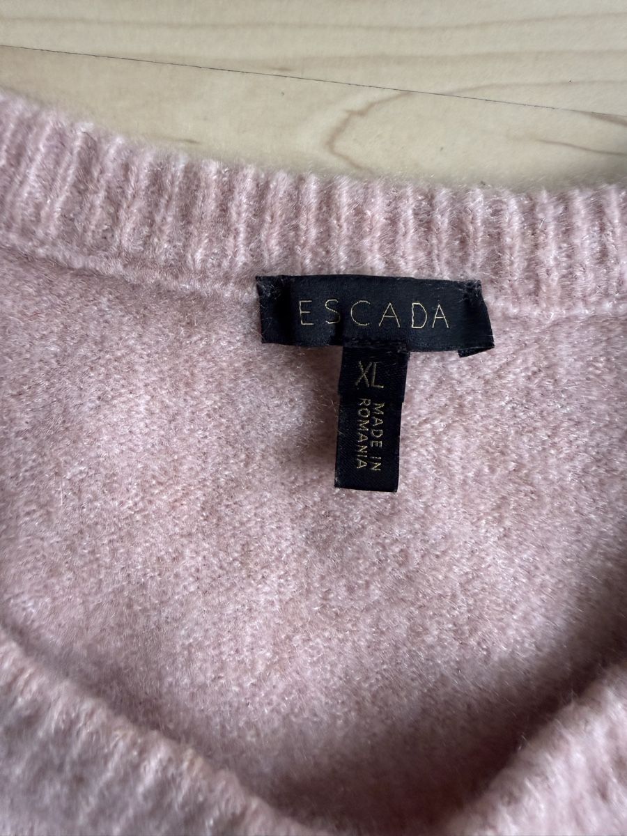 Escada Pulls & Sweat-shirts: Escada Cashmere Silk Pulli L / XL – D'occasion à Birmensdorf ZH par elibela 2