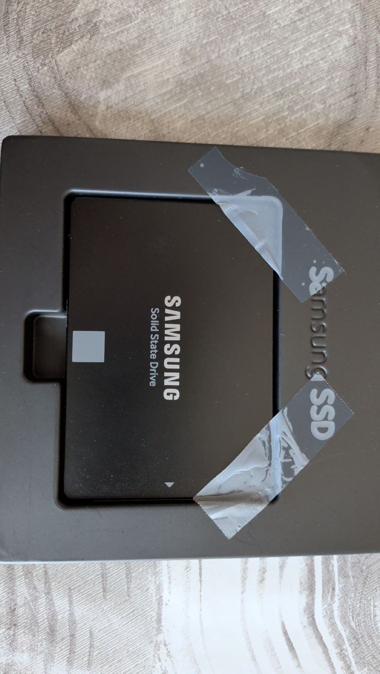 Samsung Dischi rigidi: SSD 500GB Samsung – Usato da Tobel venduto da Snicket 2