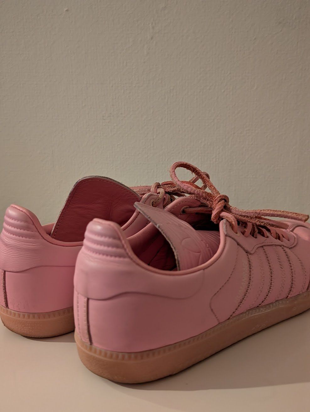 Adidas Scarpe da uomo: Adidas Pharrell Williams x Samba Humanrace "Pink" – Usato da Aarau venduto da Roman77 2