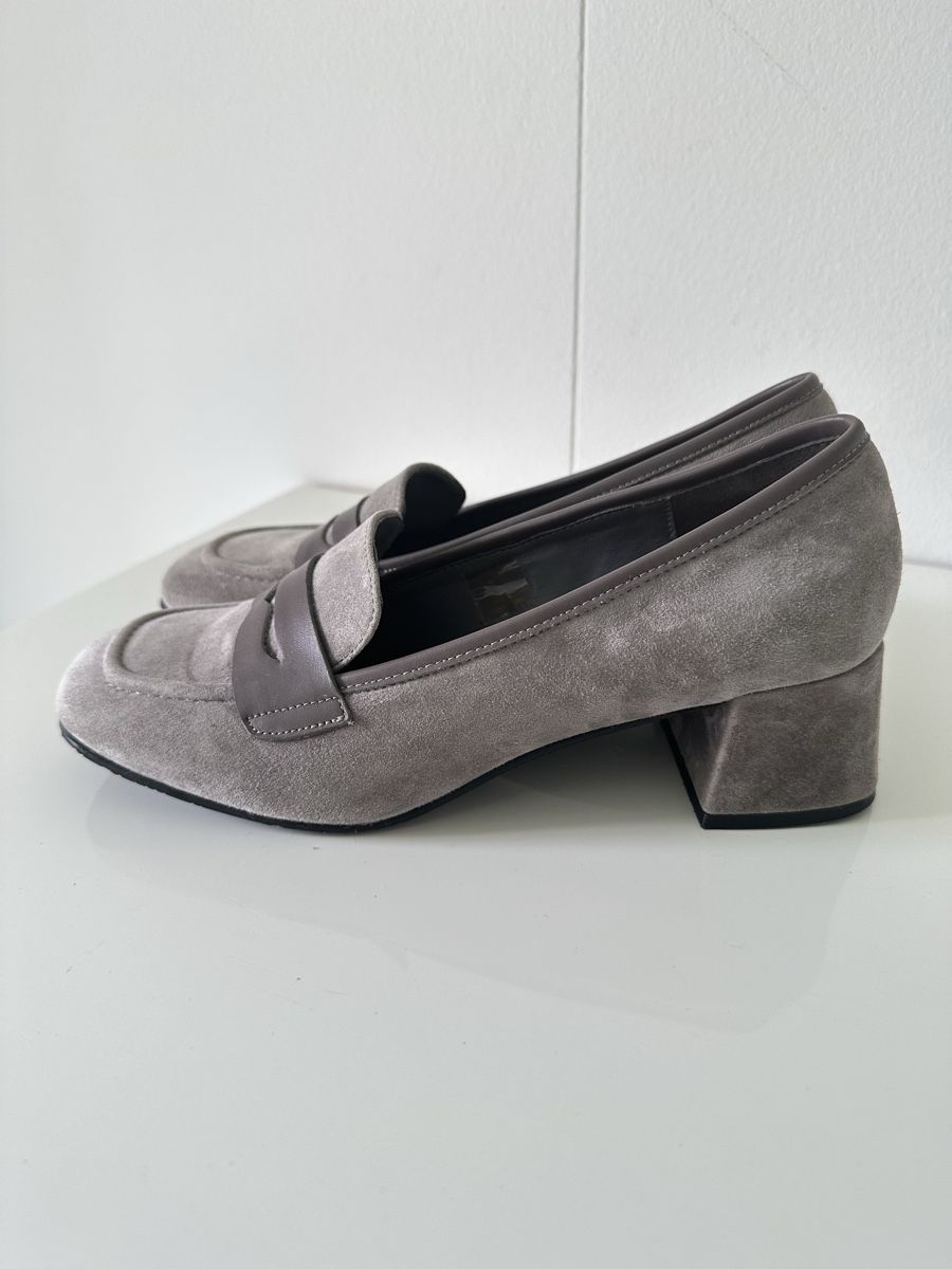 Tosca Blu Scarpe da donna: Loafer Tosca Blu Wildleder grau  39  – Usato da Walzenhausen venduto da auw_sx8w 7