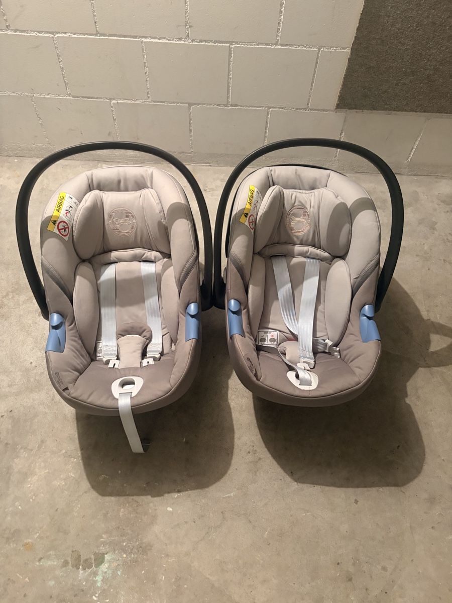 Cybex Sièges auto: Cybex Babyschale Aton M beige 2 Stk – D'occasion à Inwil par Mira32