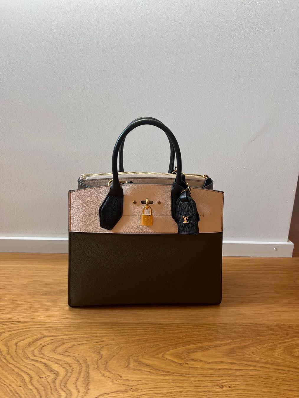 Borse: Louis Vuitton City Steamer – Nuovo (secondo la descrizione) da Affoltern am Albis venduto da Lady_d.p