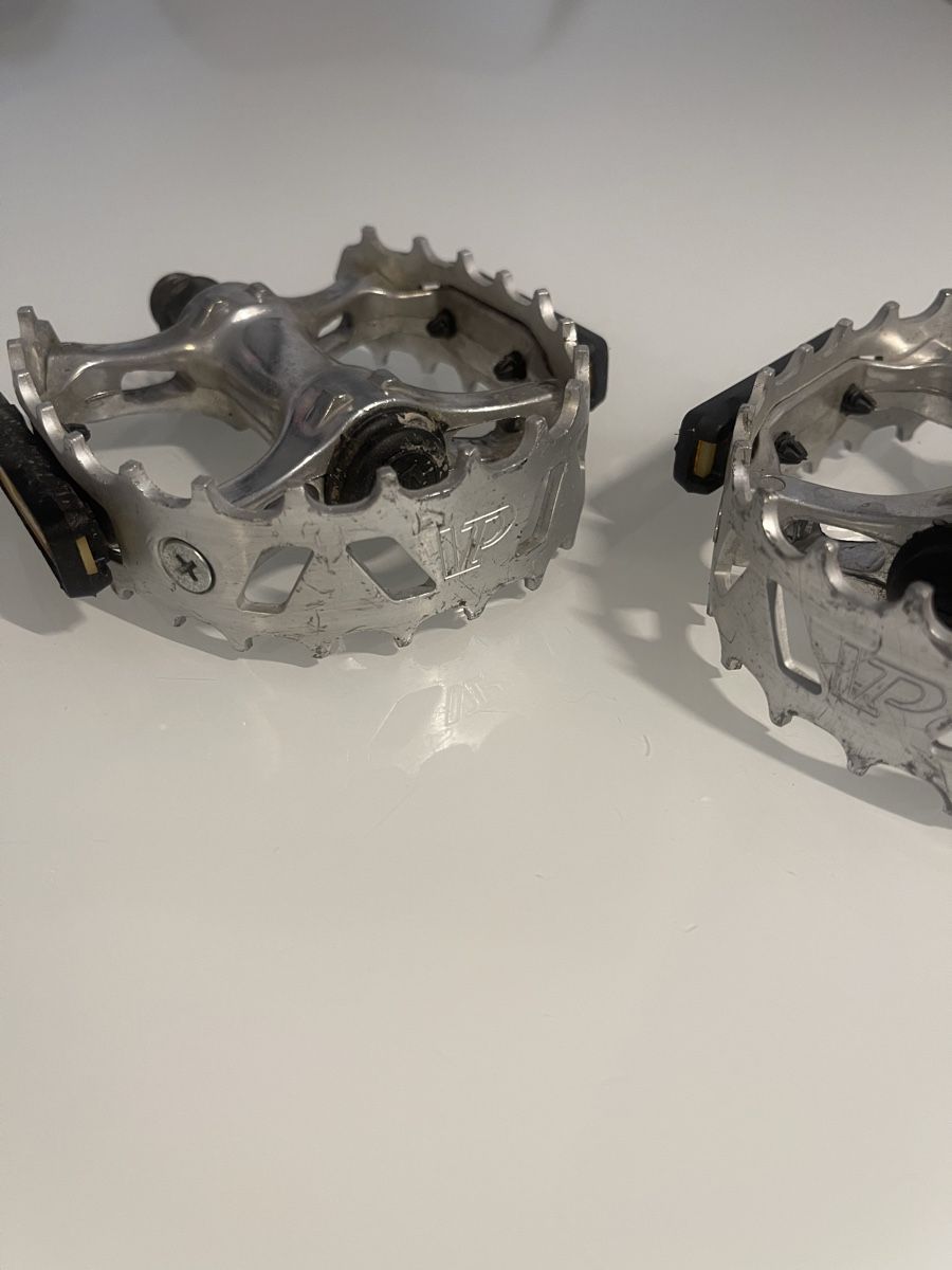 Ersatzteile: Pedale VP 747 Silver Bear Trap vintage – Gebraucht aus Giubiasco von bulag