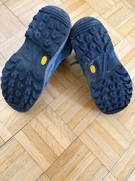 Herrenschuhe: Wanderschuhe der Marke Lowa, Gr. 36 – Gebraucht aus Zürich von DanaM 1