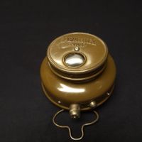 Versand möglich! Alte Taschenlampe Petrix 647