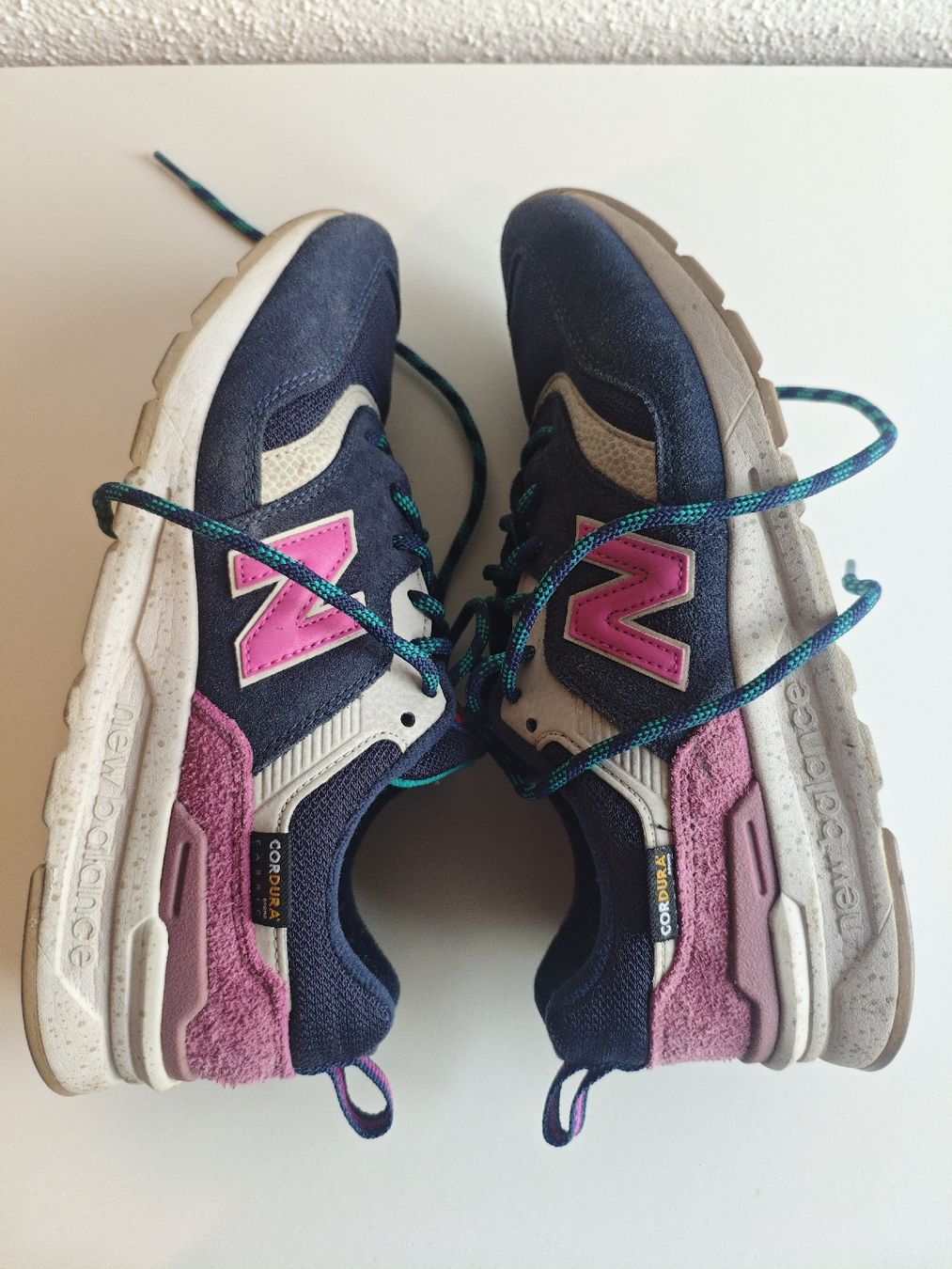 New Balance Chaussures femmes: New Balance Sneakers Gr. 39 – D'occasion à Unterstammheim par and_kj2n 4
