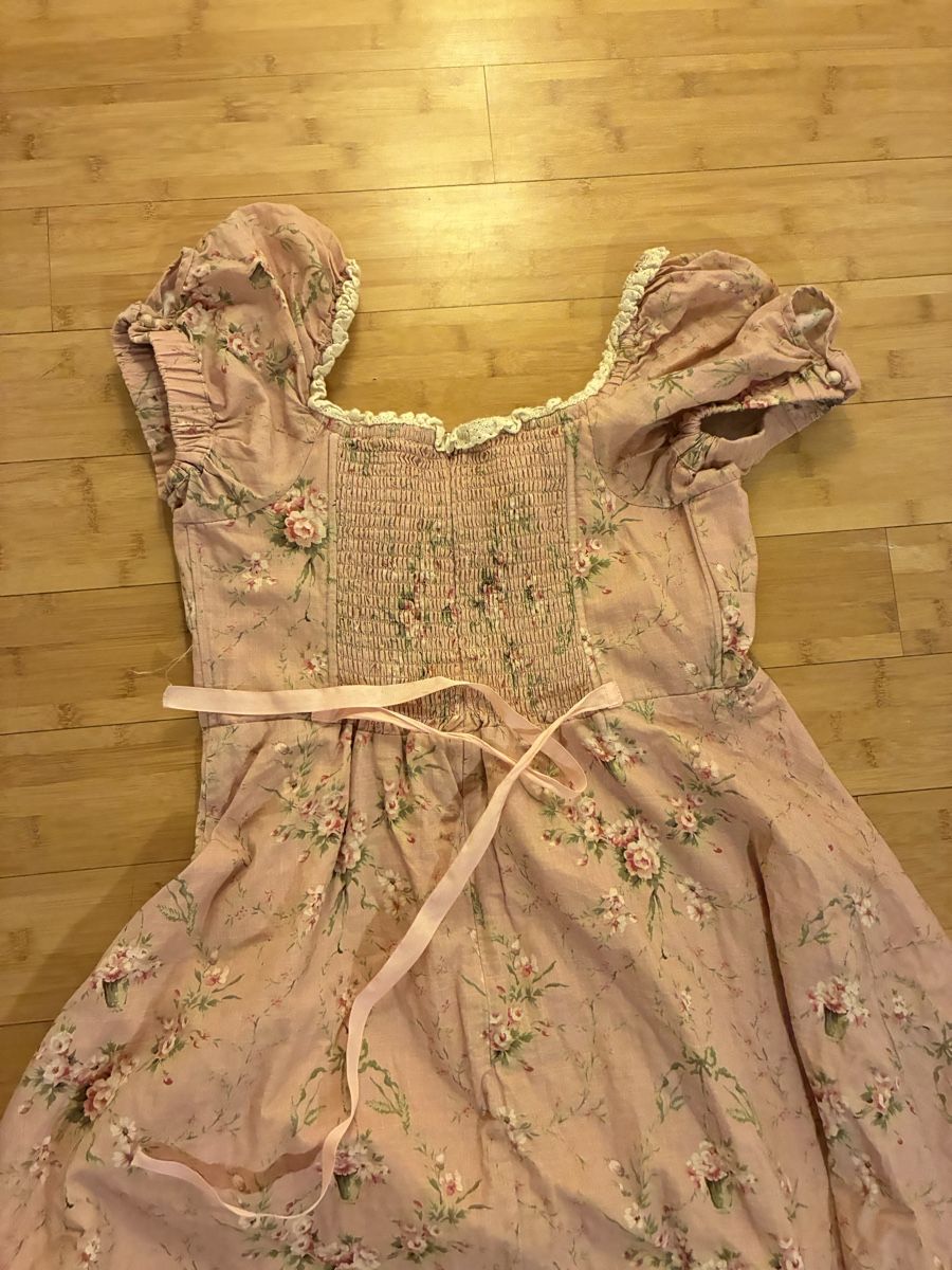 Kleider: Kleid rosa Blumenmuster Grösse L Baumwolle – Gebraucht aus Meilen von ari_yj75 1