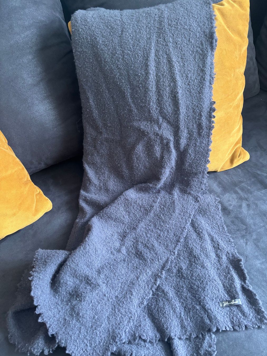 Faliero Sarti Foulard & Sciarpe: FALIERO SARTI Schal grau – Usato da Merishausen venduto da yourdream 4