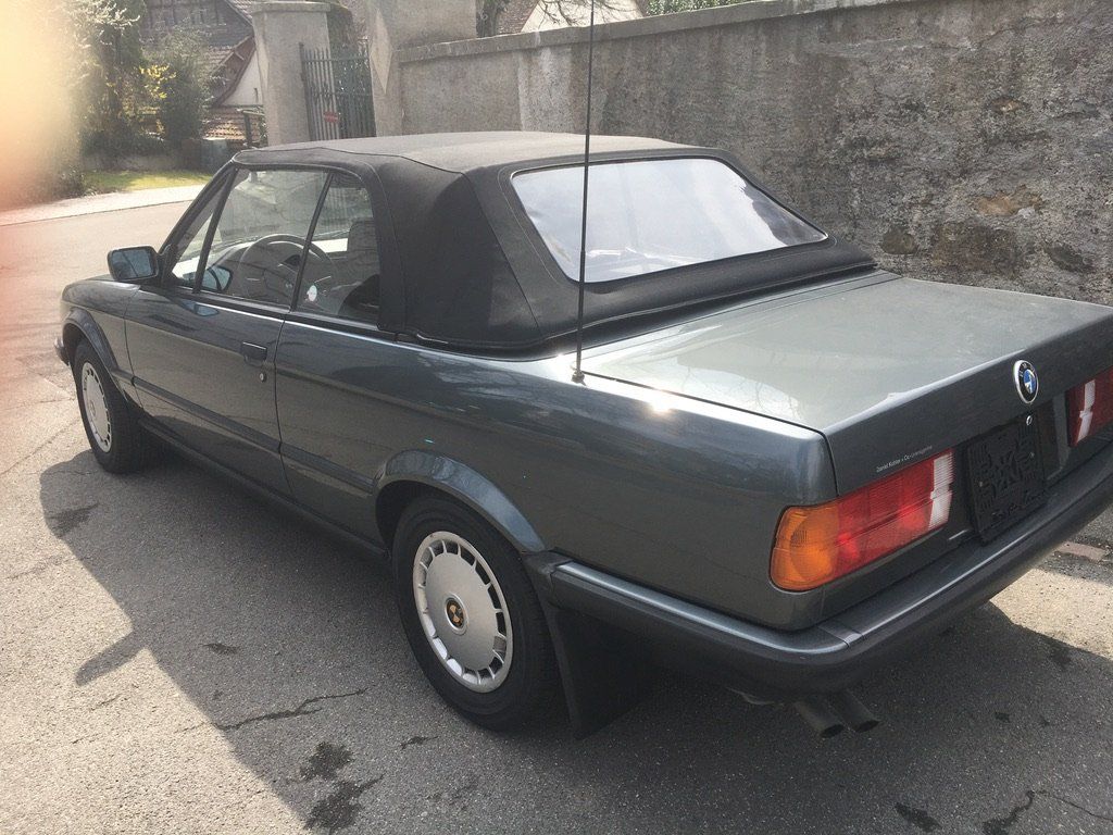 BMW Automobili: BMW Cabriolet 320i  (E30) Oldtimer – Usato da Kirchdorf AG venduto da Gauwain01 2