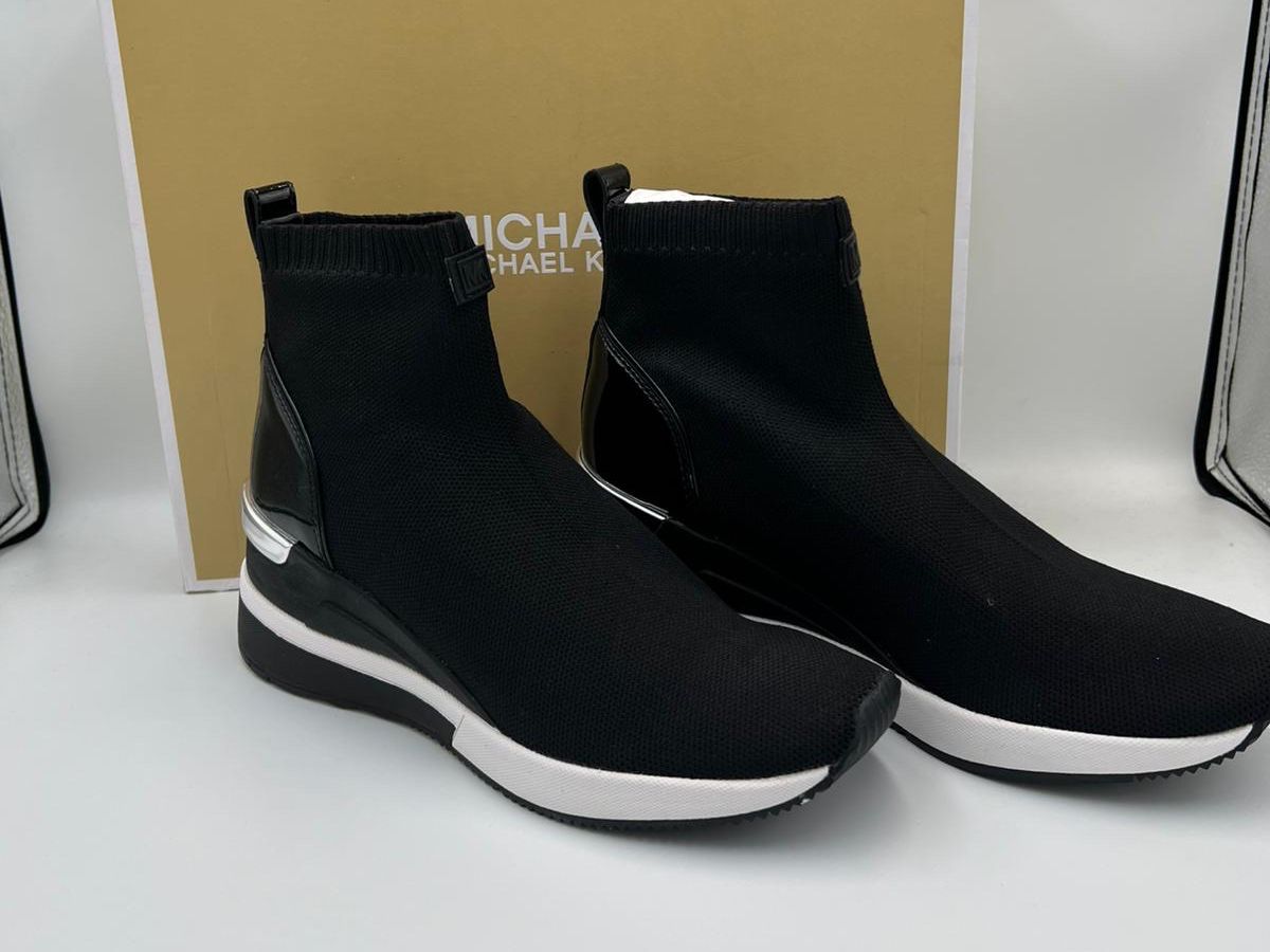 Michael Kors Scarpe da donna: Michael Kors Skyler Bootie Grösse 37 – Nuovo e nell'imballaggio originale da Wiedlisbach venduto da Sistershop
