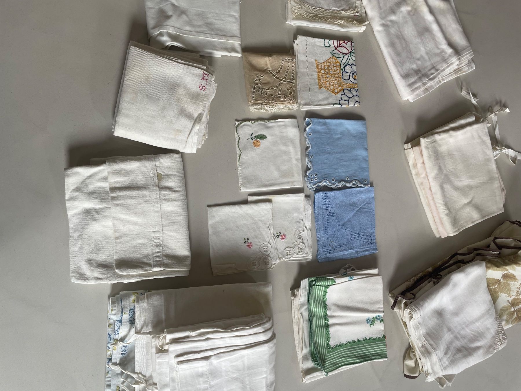 Biancheria da letto: Lot - Alter Stoff – Usato da Minusio venduto da Pink222 1