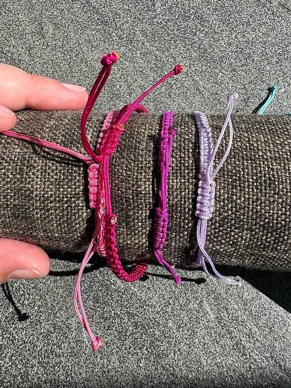 Bracciali & Braccialetti: Set di 4 bracciali macrame – Usato da Salorino venduto da Ann_db 2