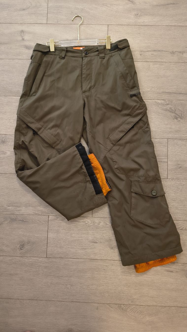 Lotti di vestiti: Veste et pantalon de ski marque ORAGE  – Usato da Conthey venduto da martinproz 2