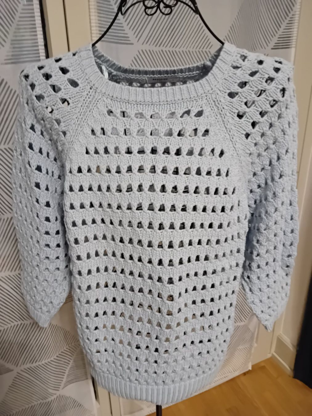 Maglioni & Felpe: Pullover von reserved – Nuovo (secondo la descrizione) da zürich venduto da janjaz 1