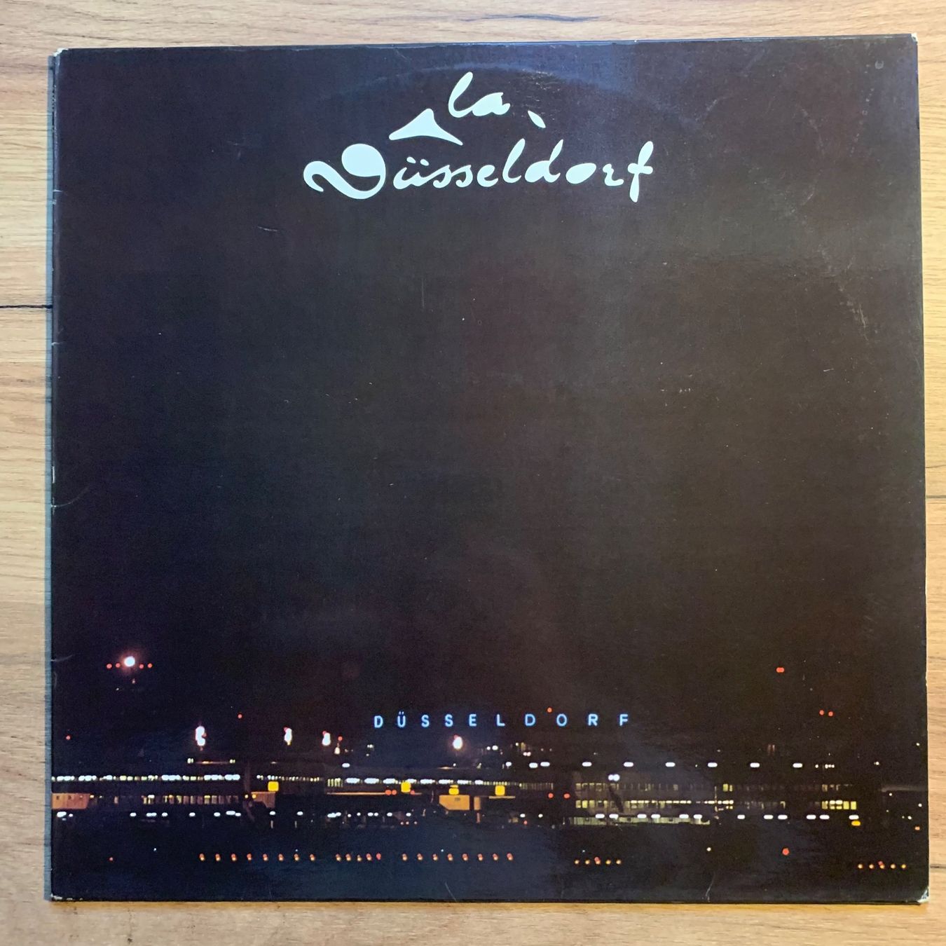 Vinyles: LA DÜSSELDORF - LA DÜSSELDORF...LP GER...VG+/VG+ – D'occasion à Gals par Diskopatshop
