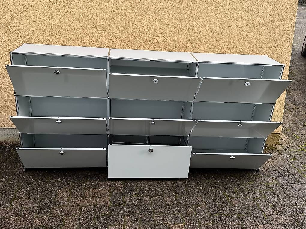 USM Scaffali: USM Haller Sideboard Lichtgrau 3X3 Top Preis – Usato da Dietikon venduto da Kumar_Occasionen 3