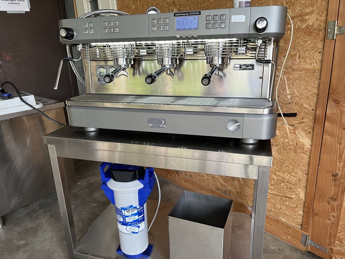 Macchine per caffè & Macchine per espresso: Gastro Kaffeemaschine 3-gruppig – Usato da Wohlen AG venduto da Moh80 3