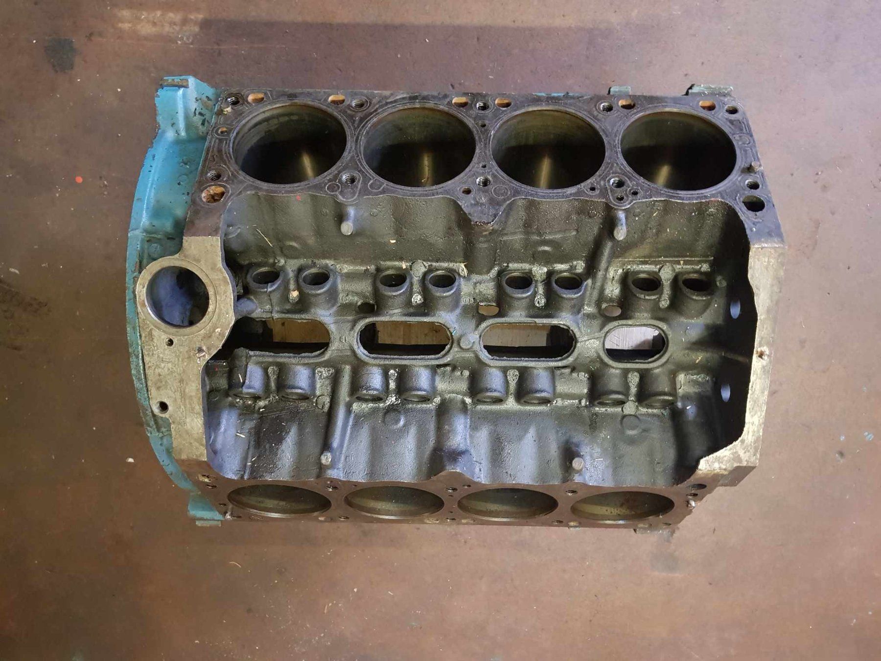 Mopar Motori: Motorblock 318cu Mopar – Usato da Niedergösgen venduto da usc_8qc6