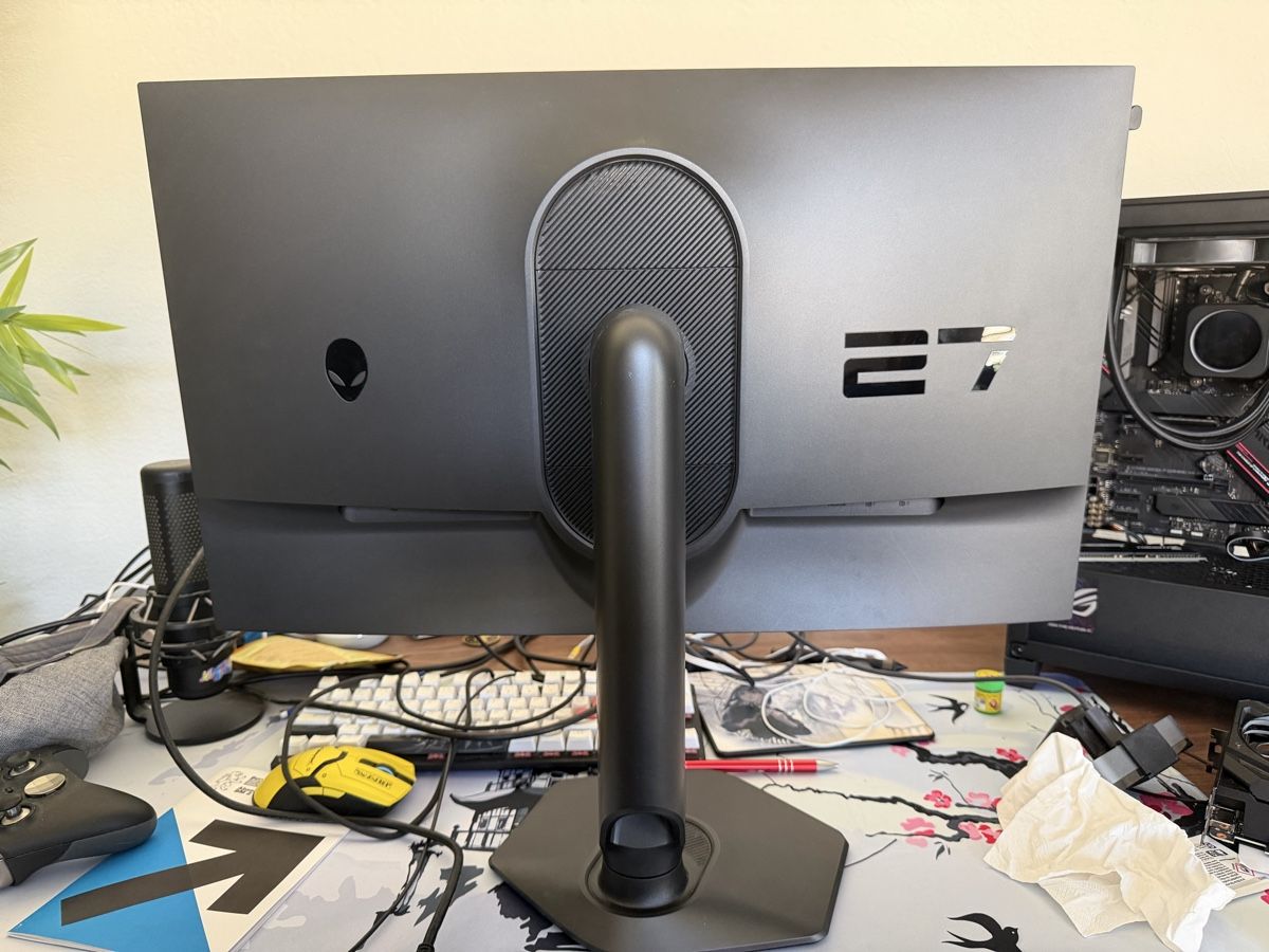 Monitor: DELL Alienware AW2724HF – Usato da Aarburg venduto da Tenzin.B 1