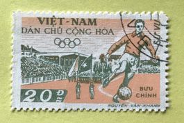 Briefmarken aus Vietnam gestempelt  Siehe Original Fotos.