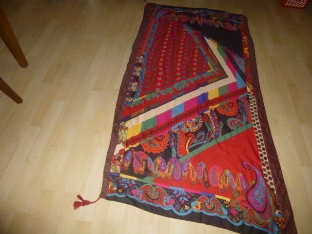 Foulard & Sciarpe: Schal bunt mit Blumen Polyester – Nuovo (secondo la descrizione) da Hinwil venduto da Glasperlen