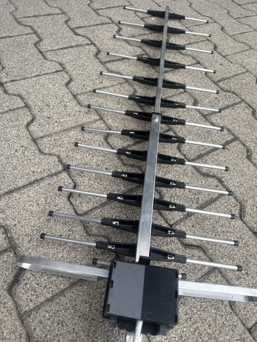 Funktechnik: Wisi Antenne – Gebraucht aus Horriwil von Carrera68 3