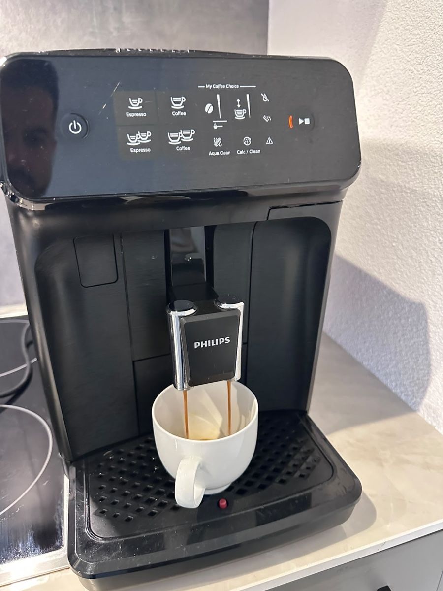 Philips Macchine per caffè & Macchine per espresso: Philips Kaffeevollautomat – Usato da Frauenfeld venduto da _smile_w 4