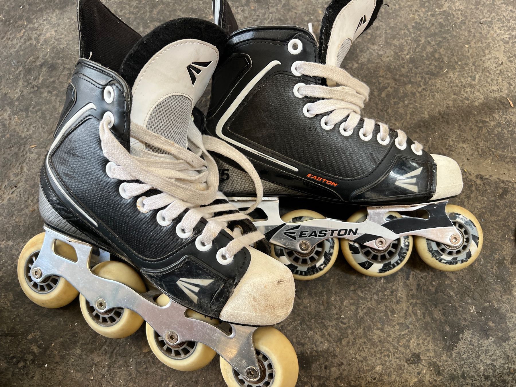 Easton Pattini in linea & Pattini a rotelle: Easton V5 inline Hockey Skates gr40 – Usato da Egg b. Zürich venduto da SwissTradingAgency 1