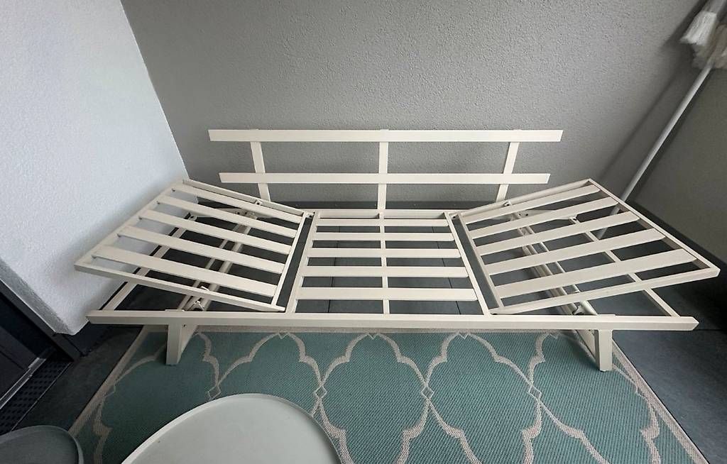 Sofas: Lounge beige – Gebraucht aus Männedorf von TinaUnknown 1