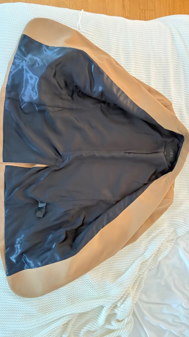 Zara Vestes: Brown Blazer ZARA XS – Neuf (Voir description) à Unterägeri par bea_c6sj 3