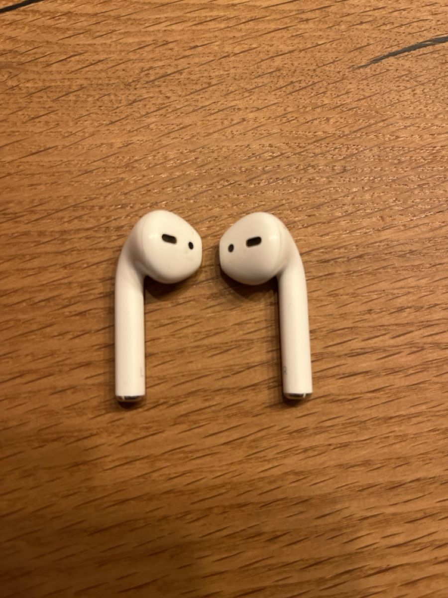 Apple Casques audio: Airpods – Défectueux à Thierachern par luk_fmd5 1