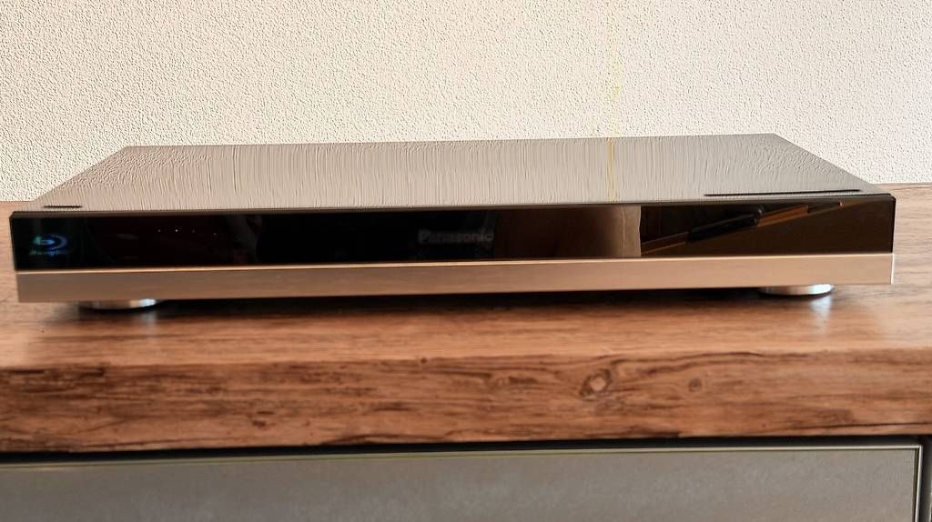 Panasonic Sistemi audio & multimediali: Panasonic, Bluray, Player, DMP-DT500 – Usato da Rubigen venduto da dreamgirl