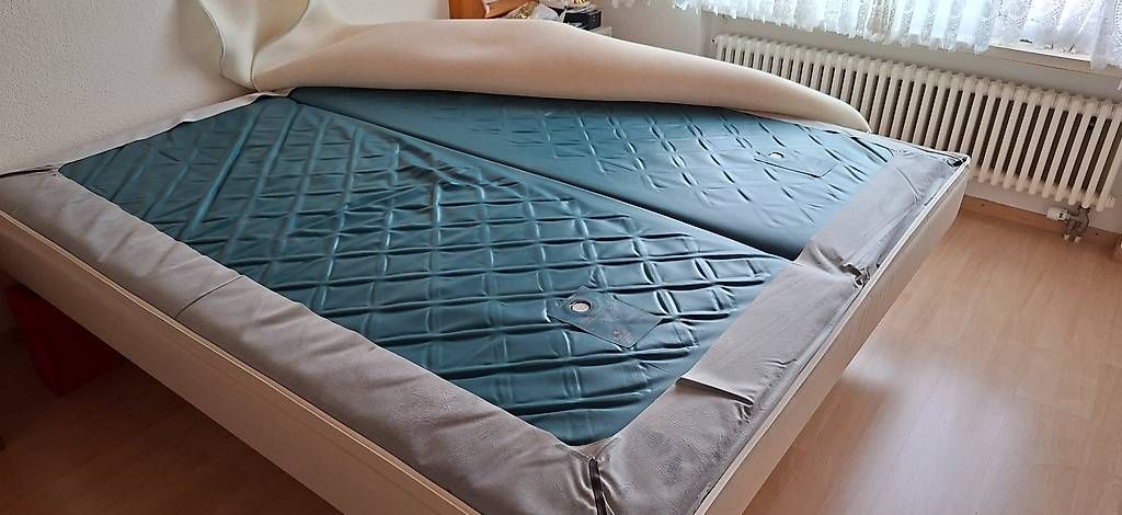 Letti: Gel- Bett 200 x220 cm – Usato da Männedorf venduto da Mis_nl7l 3