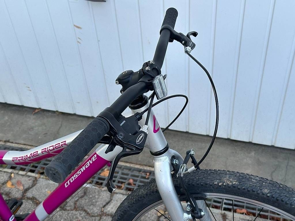 Crosswave Velos: Crosswave Kinderfahrrad, Rahmen 34" / Räder 24" – Gebraucht aus Riehen von Pedro_Munez 1