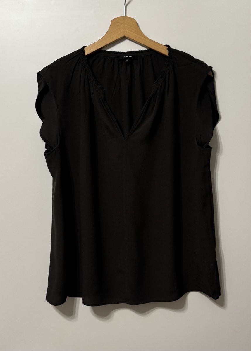 Opus Camicette: Damen Bluse Opus schwarz Grösse 36 Top Zustand – Usato da Flumenthal venduto da Krajan