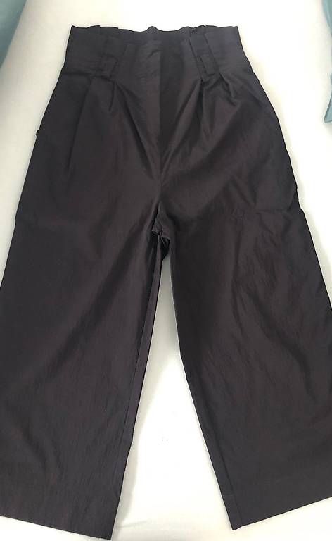 Pantaloni: Manila Grace – Usato da Bellinzona venduto da sam_d5y7