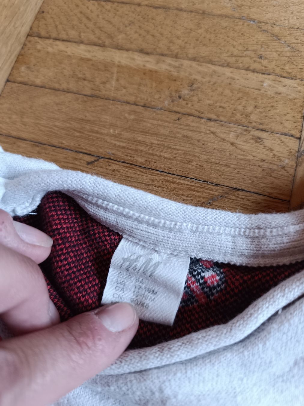 H&M Maglioni & Felpe: H&M Pullover Marienkäfer Strick Baby Gr 80 – Usato da Malans GR venduto da maassl 1