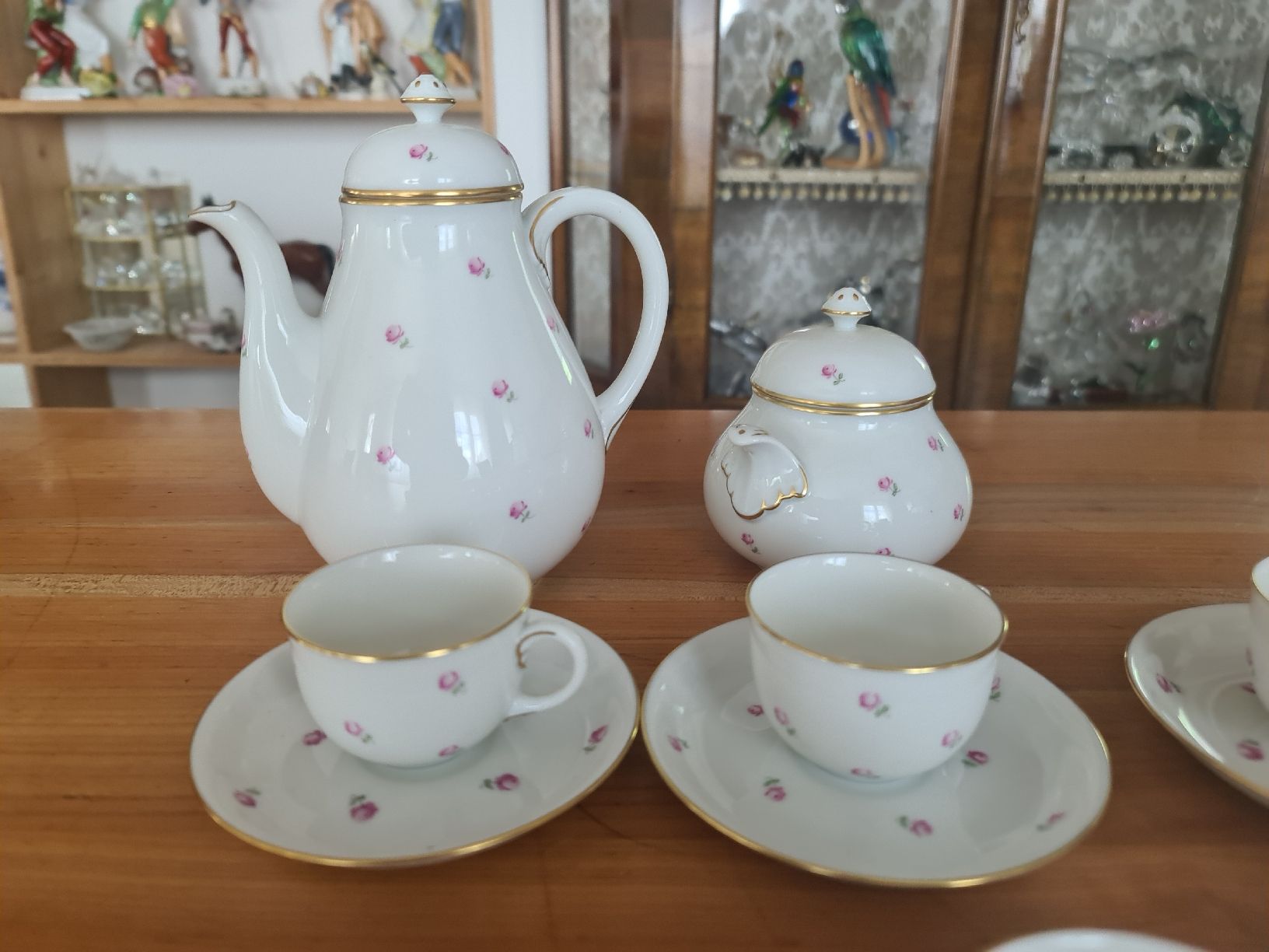 Set di piatti: Augarten Wien Moccaservice  – Usato da henau venduto da Rockj 1