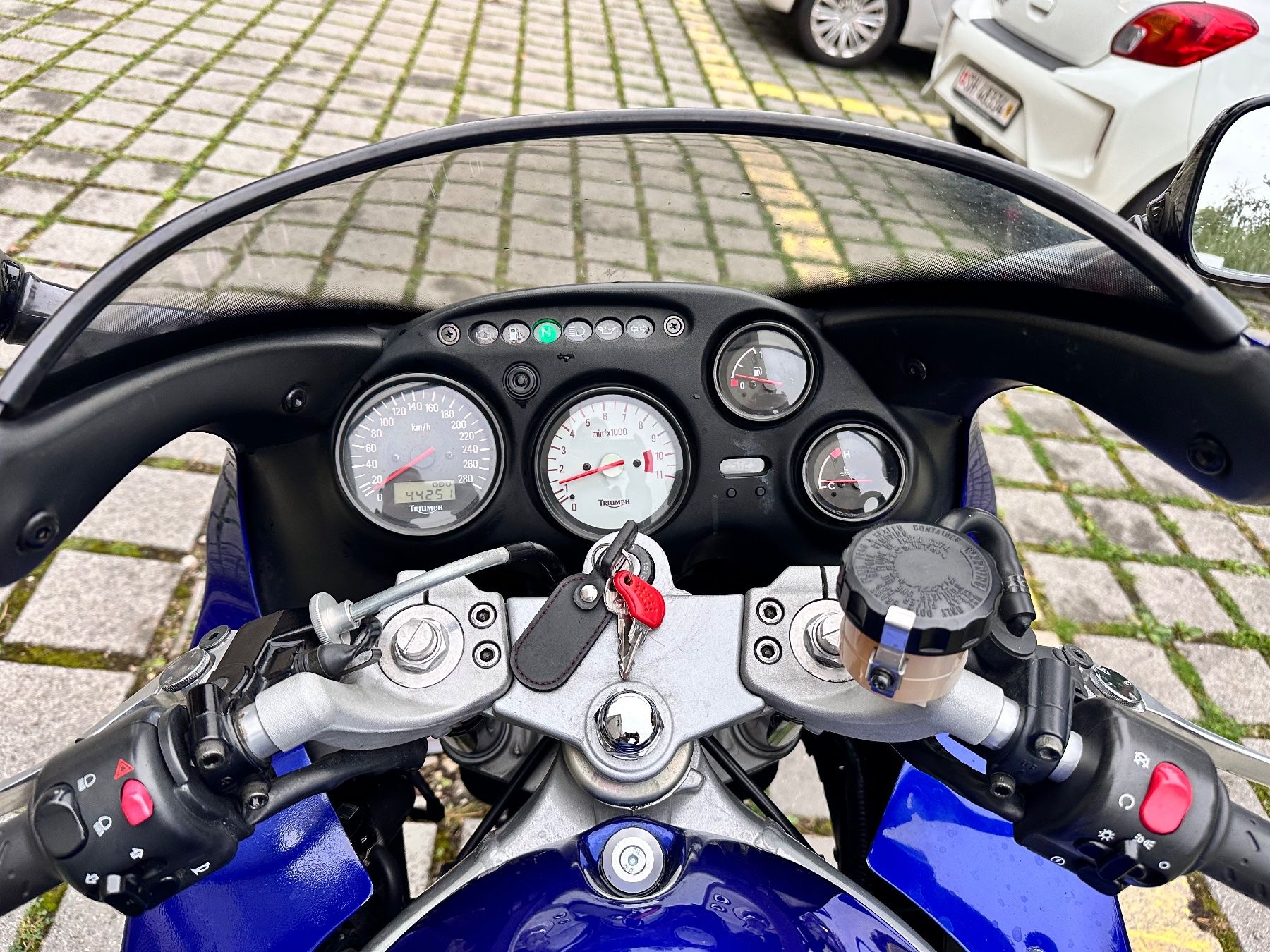 Triumph Strasse: Triumph Sprint ST 1000ccm – Gebraucht aus Winterthur von allstar44 4