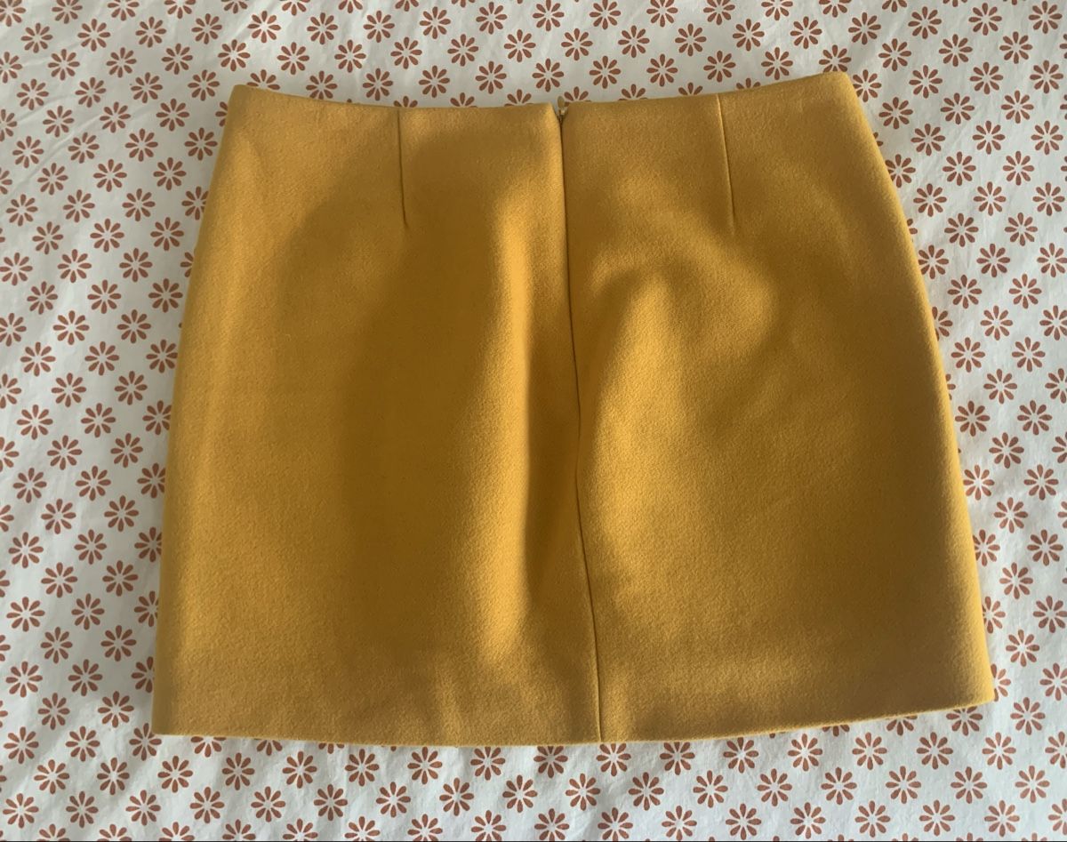 Maje Gonne: MAJE mustard wool skirt XS/34 – Usato da Zürich venduto da Angela_Fashion_Lover 1
