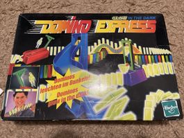 Domino Express Glow in the Dark