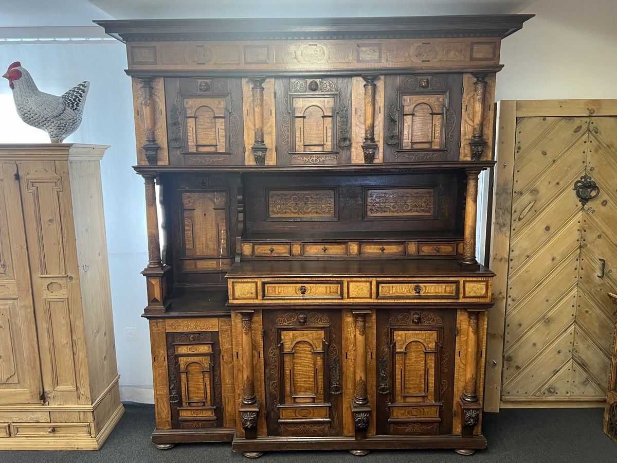 Credenze: Buffet im Renaissance Stil – Usato da Gossau SG venduto da Keller-Antiques