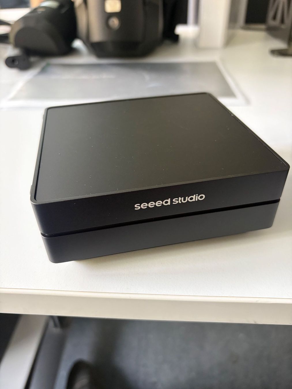 PCs: Seeed Studio reComputer Jetson-10 Edge AI Computer – Neu und originalverpackt aus Wallisellen von inf_hxd8 4