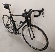 Trek Rennvelo/Rennrad mit Dura-Ace Di2 Schaltung)