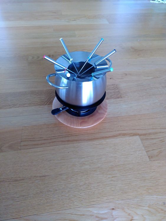 Fondue Chinoise Set mit 3 Stk Brenngel Kaufen auf Ricardo