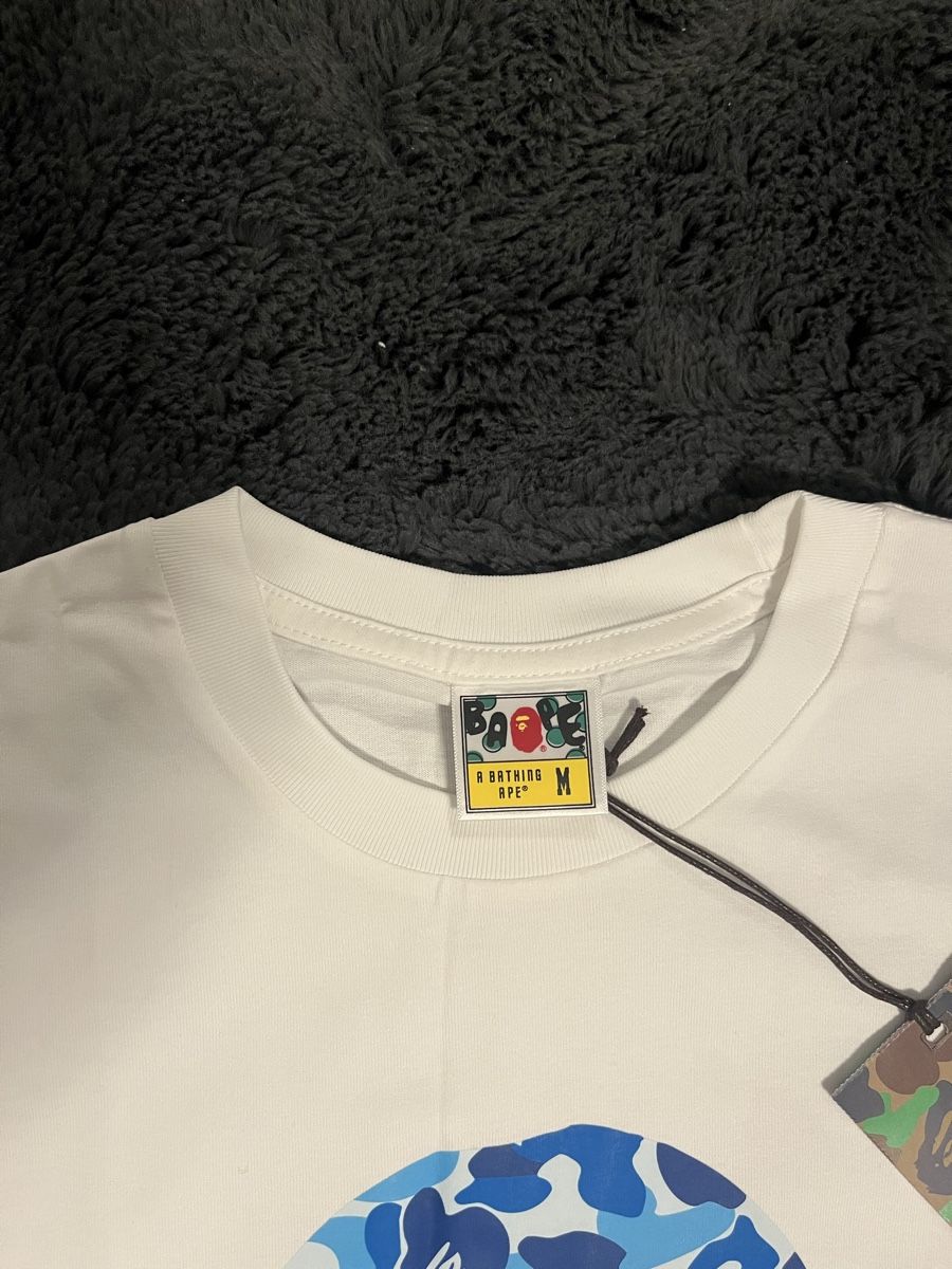 Bape T-shirts: T-Shirt BAPE – Neuf avec emballage d'origine à Oberkirch LU par Giudici-Hess 2
