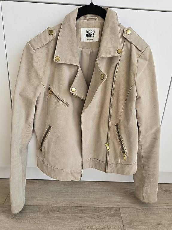 Giacche: Jacke Vero Moda  – Usato da Sissach venduto da NS_CH